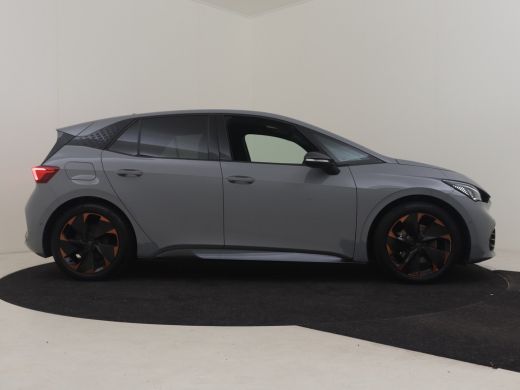 CUPRA Born Essential 62 kWh 204PK | Achteruitrijcamera | Parkeer assistent | Adapt cruise | Stoel/stuurverw ... ActivLease financial lease