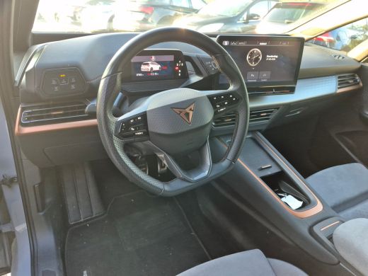 CUPRA Born Impulse 62 kWh | Achteruitrijcamera | Adapt cruise | Stoel/stuurverw | Elekt voorstoelen | Climat... ActivLease financial lease