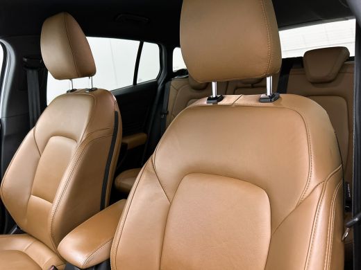 Ford Focus 1.5 Automaat 150PK Active X Business / Trekhaak / Leder / Standkachel / B&O Radio / Pdc+Camera / ... ActivLease financial lease