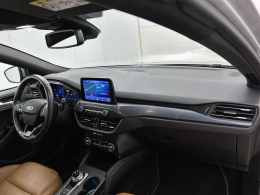 Ford Focus 1.5 Automaat 150PK Active X Business / Trekhaak / Leder / Standkachel / B&O Radio / Pdc+Camera / ... ActivLease financial lease