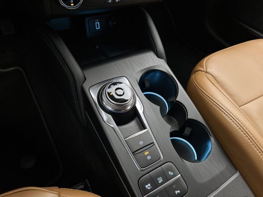 Ford Focus 1.5 Automaat 150PK Active X Business / Trekhaak / Leder / Standkachel / B&O Radio / Pdc+Camera / ... ActivLease financial lease