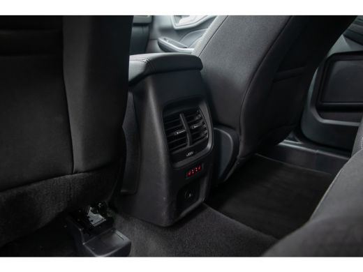 Ford Kuga 2.5 PHEV Titanium | Trekhaak | Adaptvice Cruise | 360 Camera ActivLease financial lease