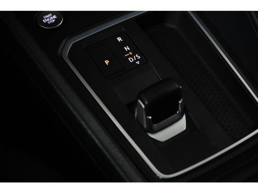 Ford Tourneo Connect Tranist 1.5 PHEV Limited Dodenhoekherkening | adaptive cruise | Carplay | 110 km elektrische acti... ActivLease financial lease