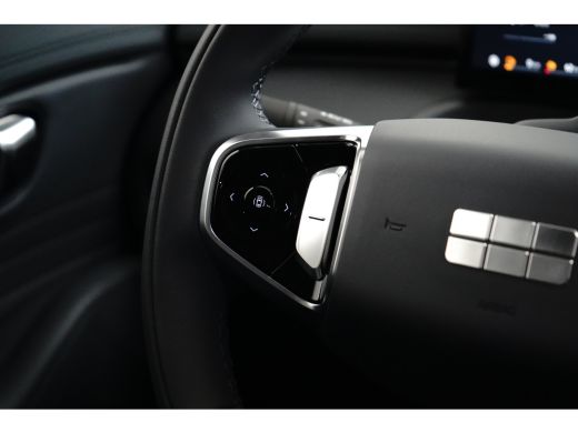 Geely Starray EM-i 1.5 Pro | Camera | Carplay | Leder | Adaptieve Cruise | Achterbank in delen neerklapbaar | Achter... ActivLease financial lease
