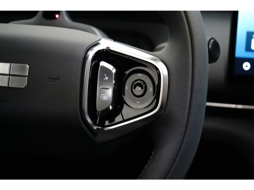 Geely Starray EM-i 1.5 Pro | Camera | Carplay | Leder | Adaptieve Cruise | Achterbank in delen neerklapbaar | Achter... ActivLease financial lease