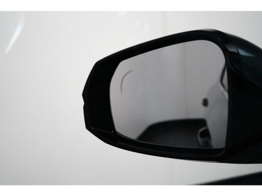 Geely Starray EM-i 1.5 Pro | Camera | Carplay | Leder | Adaptieve Cruise | Achterbank in delen neerklapbaar | Achter... ActivLease financial lease