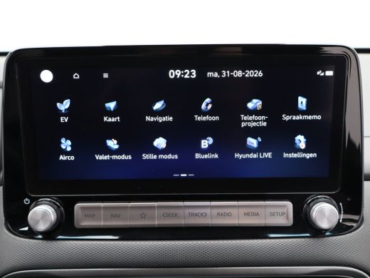 Hyundai Kona Premium 64 kWh | Achteruitrijcamera | Airco (automatisch) | Bagagedek ActivLease financial lease