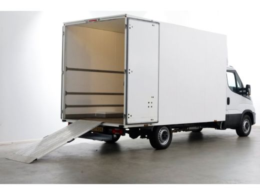 Iveco Daily 35S14 136pk HiMatic Automaat Lowliner Bakwagen met achterdeuren H233cm 10-2020 ActivLease financial lease
