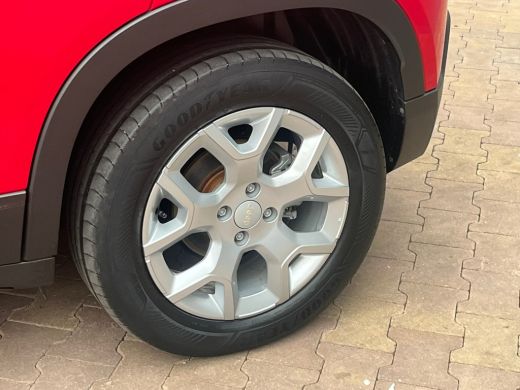 Jeep Avenger Longitude 54 kWh Camera | Stoelverwarming | Keyless | LED | Parkeersensoren Achter | Adaptieve Cr... ActivLease financial lease