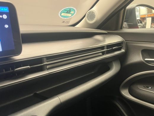 Jeep Avenger Longitude 54 kWh Camera | Stoelverwarming | Keyless | LED | Parkeersensoren Achter | Adaptieve Cr... ActivLease financial lease
