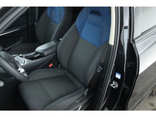 Lynk & Co 01 1.5 360 Graden, Navigatie, Climate, Full black ActivLease financial lease