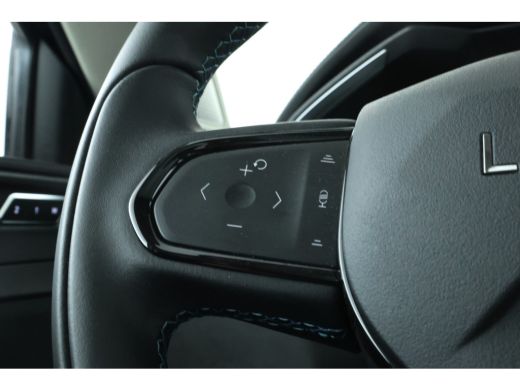 Lynk & Co 01 1.5 360 Graden, Navigatie, Climate, Full black ActivLease financial lease