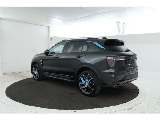 Lynk & Co 01 1.5 360 Graden, Navigatie, Climate, Full black ActivLease financial lease