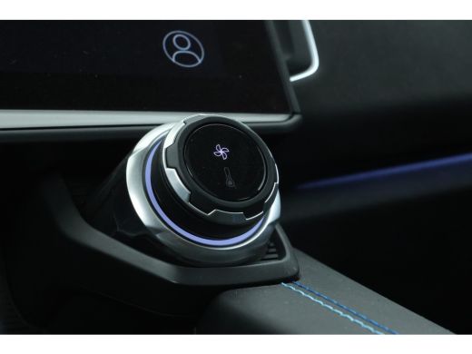 Lynk & Co 01 1.5 360 Graden, Navigatie, Climate, Full black ActivLease financial lease