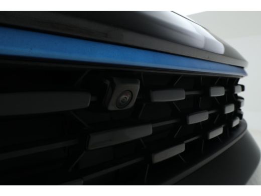 Lynk & Co 01 1.5 360 Graden, Navigatie, Climate, Full black ActivLease financial lease