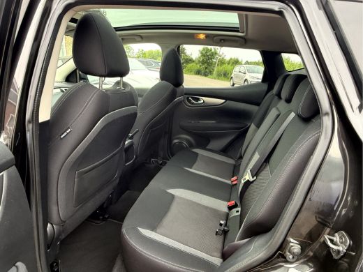 Nissan QASHQAI 1.2 N-Connecta Panoramadak, 18''Lmv, Camera ActivLease financial lease