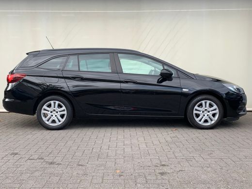 Opel Astra Sports Tourer 1.2 Edition Airco | AppleCarplay/ Android Auto | Cruise Control | DAB | PDC Achter | ActivLease financial lease