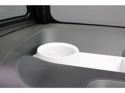 Opel Rocks-e Edition | Direct leverbaar | Nieuw | Wieldoppen | USB | Panoramadak | LED verlichting | ActivLease financial lease