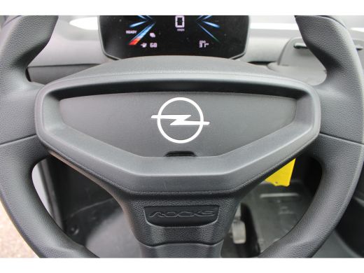 Opel Rocks-e Edition | Direct leverbaar | Nieuw | Wieldoppen | USB | Panoramadak | LED verlichting | ActivLease financial lease