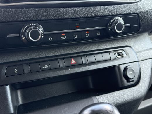 Opel Vivaro 2.0 CDTI 123 PK EDITION / L2H1 / AIRCO / CRUISE / INRICHTING / NAVI / CARPLAY / 3-ZITS / DAKDRAGERS ActivLease financial lease