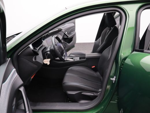 Peugeot 308 1.2 PureTech Allure Pack Business | Trekhaak | Parkeersensoren | Camera | Navigatie | Adaptieve C... ActivLease financial lease
