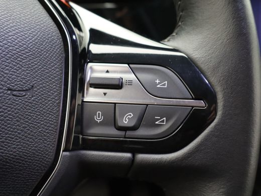 Peugeot 308 1.2 PureTech Allure Pack Business | Trekhaak | Parkeersensoren | Camera | Navigatie | Adaptieve C... ActivLease financial lease