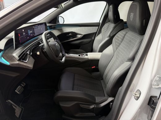 Peugeot 5008 1.2 HYBRID 145 GT 7PERS STOEL/STUUR VERW. ELEK.KLEP LED 7P 7 Persoons ActivLease financial lease