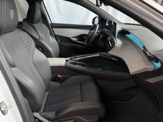 Peugeot 5008 1.2 HYBRID 145 GT 7PERS STOEL/STUUR VERW. ELEK.KLEP LED 7P 7 Persoons ActivLease financial lease