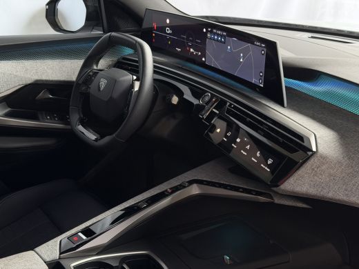 Peugeot 5008 1.2 HYBRID 145 GT 7PERS STOEL/STUUR VERW. ELEK.KLEP LED 7P 7 Persoons ActivLease financial lease