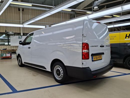 Peugeot e-Expert EV L3 Long 75 kWh | L3 Long | Fase 3 laden | SOH 100% | Nieuw model | 3-Zits | Navigatie | Camera | ActivLease financial lease