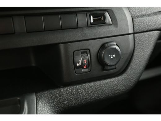 Peugeot e-Expert Long Premium 75 kWh L3H1 Long Range | Snelladen | SOH 98% | DC | 6 Zits | Airco | Camera | Cruise... ActivLease financial lease