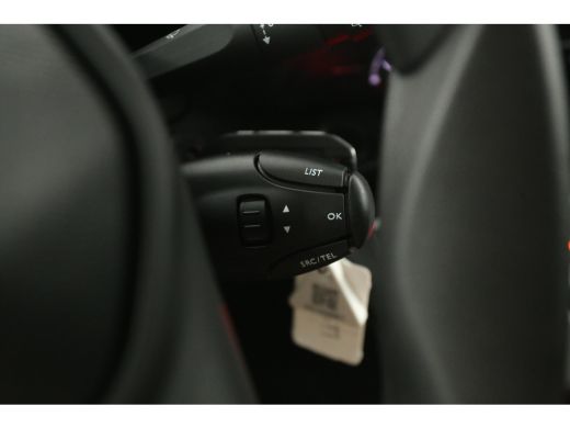 Peugeot e-Partner 136pk 50 kWh | Snelladen | SOH 94% | Airco | Camera | Parkeersensoren ActivLease financial lease