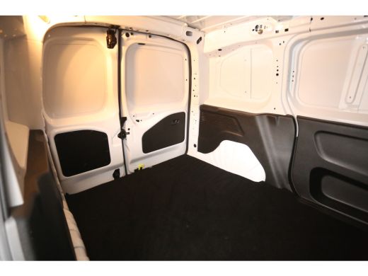 Peugeot e-Partner 136pk 50 kWh | Snelladen | SOH 94% | Airco | Camera | Parkeersensoren ActivLease financial lease