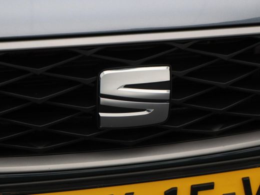 Seat Leon Sportstourer 1.5 TSi 204 Pk e-Hybrid FR Business | Stoel/Stuurverwarming | Camera | Trekhaak | Na... ActivLease financial lease