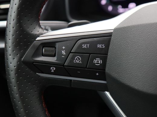 Seat Leon Sportstourer 1.5 TSi 204 Pk e-Hybrid FR Business | Stoel/Stuurverwarming | Camera | Trekhaak | Na... ActivLease financial lease
