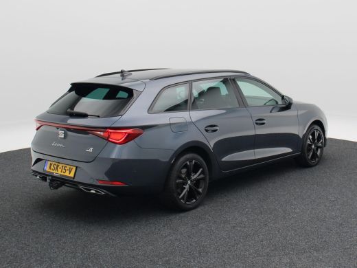 Seat Leon Sportstourer 1.5 TSi 204 Pk e-Hybrid FR Business | Stoel/Stuurverwarming | Camera | Trekhaak | Na... ActivLease financial lease
