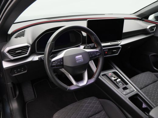 Seat Leon Sportstourer 1.5 TSi 204 Pk e-Hybrid FR Business | Stoel/Stuurverwarming | Camera | Trekhaak | Na... ActivLease financial lease