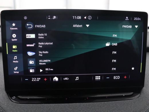 Skoda Enyaq iV | SOH 94,1% | Half leder | Navigatie | Carplay | Sfeerverlichting | Climate control | Camera | Pa... ActivLease financial lease