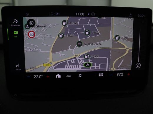 Skoda Enyaq iV | SOH 94,1% | Half leder | Navigatie | Carplay | Sfeerverlichting | Climate control | Camera | Pa... ActivLease financial lease