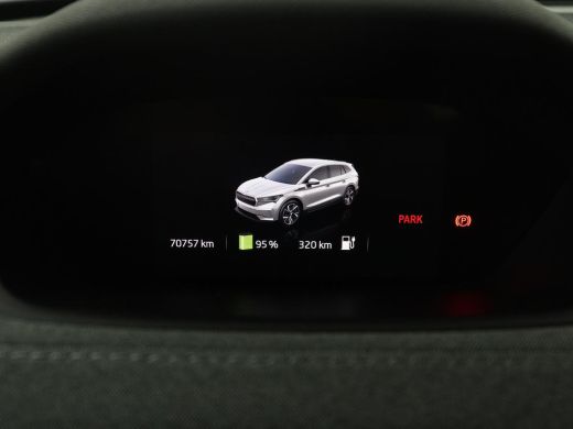 Skoda Enyaq iV | SOH 94,1% | Half leder | Navigatie | Carplay | Sfeerverlichting | Climate control | Camera | Pa... ActivLease financial lease