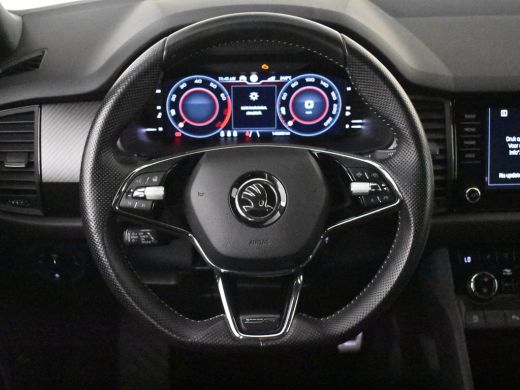 Skoda Kodiaq 1.5 TSI Sportline Business 7p. l Elektr. Trekhaak l Pano Dak l Elekt. Stoel incl Memory l Elektr... ActivLease financial lease
