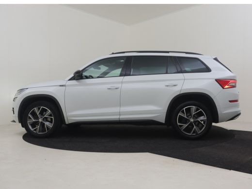 Skoda Kodiaq 1.5 TSI Sportline Business 7p. l Elektr. Trekhaak l Pano Dak l Elekt. Stoel incl Memory l Elektr... ActivLease financial lease