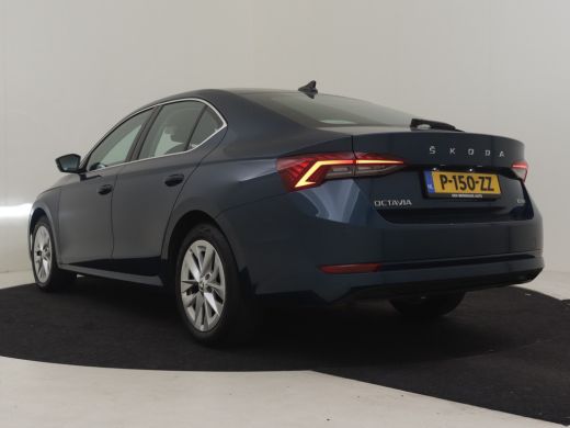 Skoda Octavia 1.5 e-TSI Business Edition Plus 150PK DSG/AUTO | Achteruitrijcamera | Stoelverw | Climate control... ActivLease financial lease