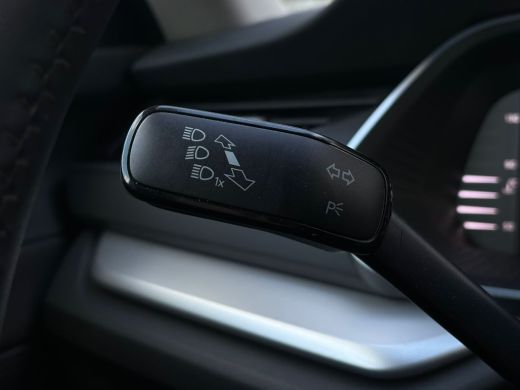 Skoda Octavia Combi 1.5 TSI 115 pk Business Edition | Wegklapbare Trekhaak | Achteruitrijcamera | Apple Carplay | ActivLease financial lease