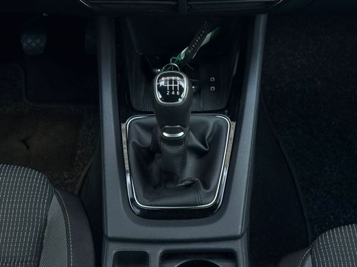 Skoda Octavia Combi 1.5 TSI 115 pk Business Edition | Wegklapbare Trekhaak | Achteruitrijcamera | Apple Carplay | ActivLease financial lease