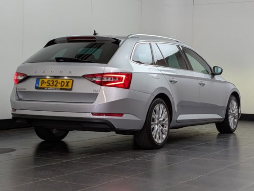 Skoda Superb Combi 1.4 TSI iV Sportline Business 218PK DSG/AUTO l Elektr. Klep l Achteruitrijcamera | App Conn... ActivLease financial lease