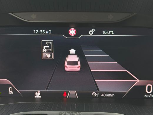 Skoda Superb Combi iV 218PK DSG HYBRID BUSINESS CAMERA/NAVI/VIRTUAL/STUURVERW. ActivLease financial lease