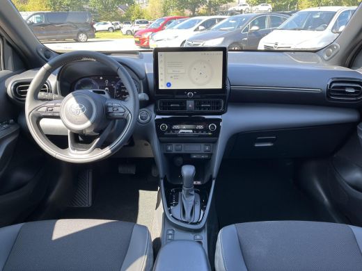 Toyota Yaris Cross 1.5 Hybrid 130 Executive | 2026 model | Demo | Storm Grey met zwart dak ActivLease financial lease