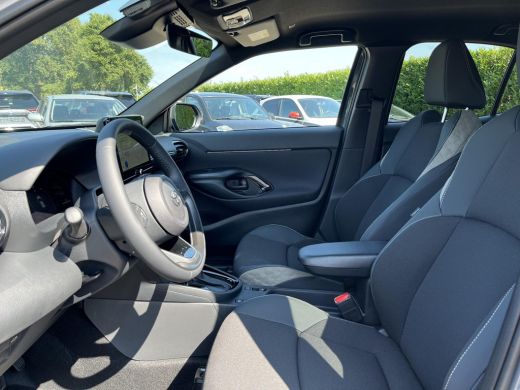 Toyota Yaris Cross 1.5 Hybrid 130 Executive | 2026 model | Demo | Storm Grey met zwart dak ActivLease financial lease