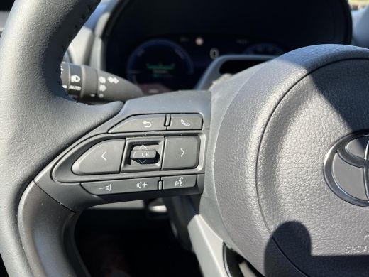 Toyota Yaris Cross 1.5 Hybrid 130 Executive | 2026 model | Demo | Storm Grey met zwart dak ActivLease financial lease
